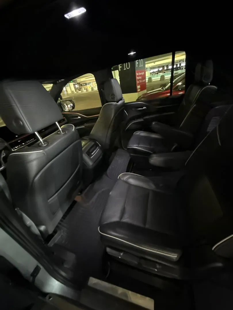 Cadillac Escalade in two tone, photo 9