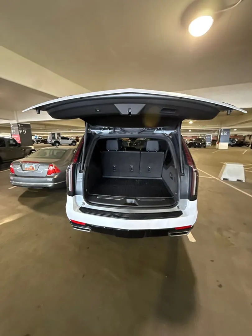 Cadillac Escalade in two tone, photo 17