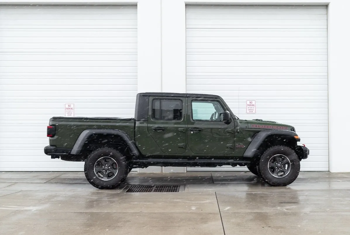 2023 Jeep Gladiator Rubicon in green